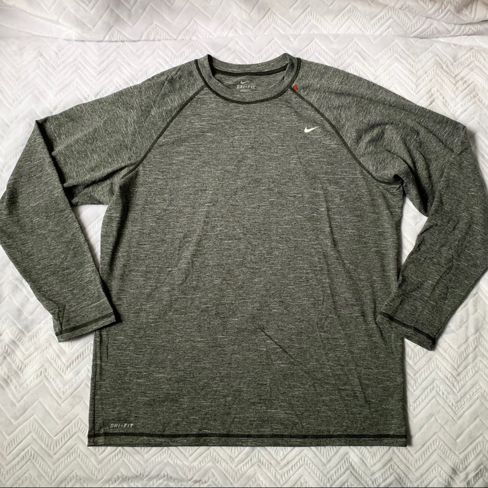 Nike Men’s Dri-Fit Long Sleeve